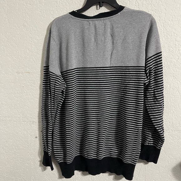 Womens Weekend Striped V-Neck Long Sleeve Cardigan - Picture 4 of 4